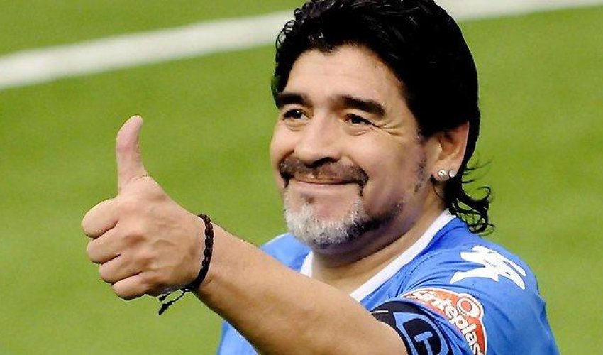 Maradona “Napoli”yə qayıdır