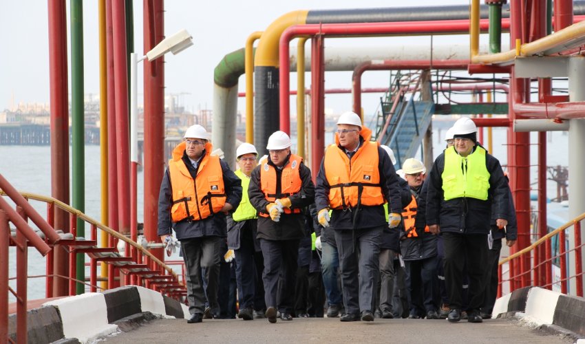 Dəniz özüllərində təhlükəsizlik tədbirləri gücləndirilir