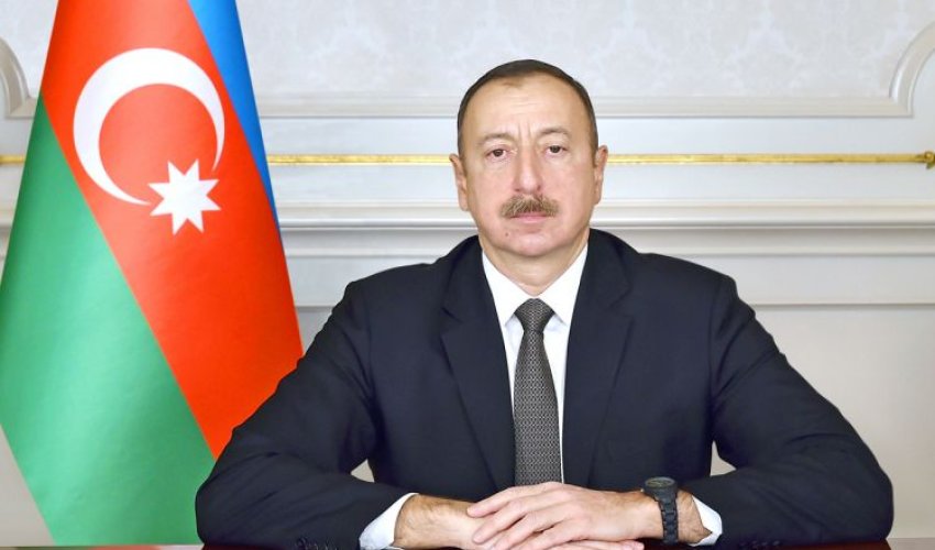 İlham Əliyev Həsən Ruhaniyə başsağlığı verdi İlham Əliyev Həsən Ruhaniyə başsağlığı verdi