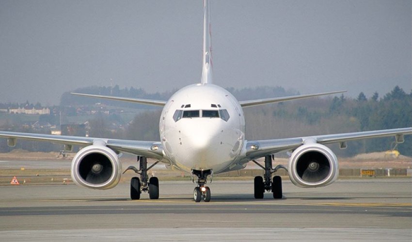 Экстренно сел Boeing-737 Экстренно сел Boeing-737