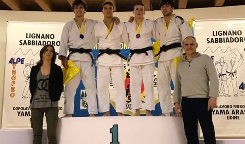 Azərbaycan cüdoçuları 5 qızıl medal qazanıb