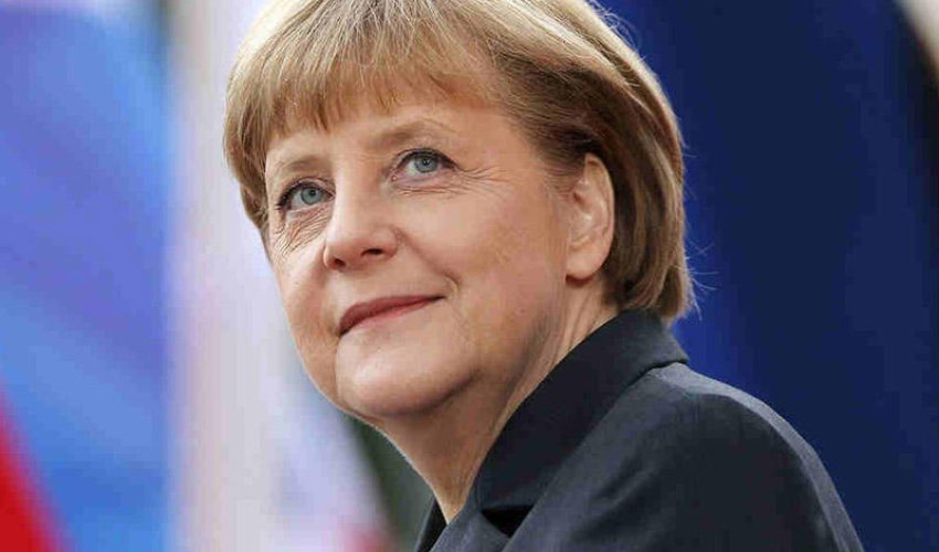 Merkel ilk addımı atdı - Trampla görüşə gedir