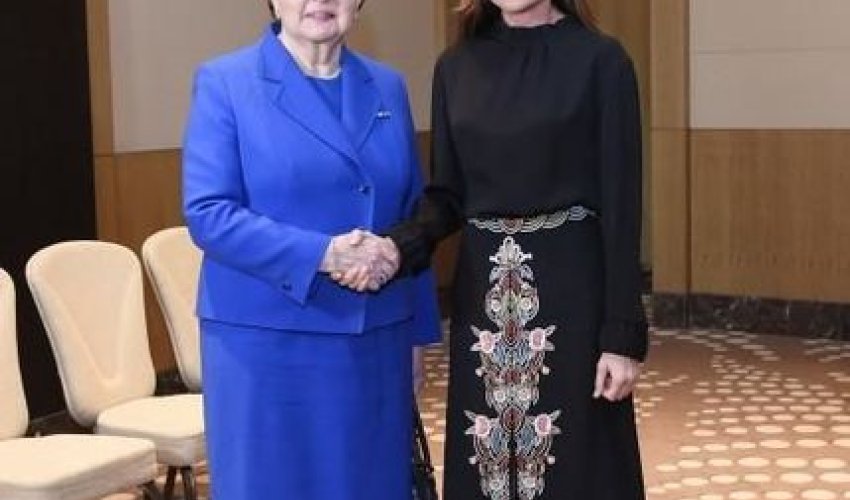 Birinci vitse-prezident Latviyanın sabiq prezidenti ilə görüşüb – FOTOLAR