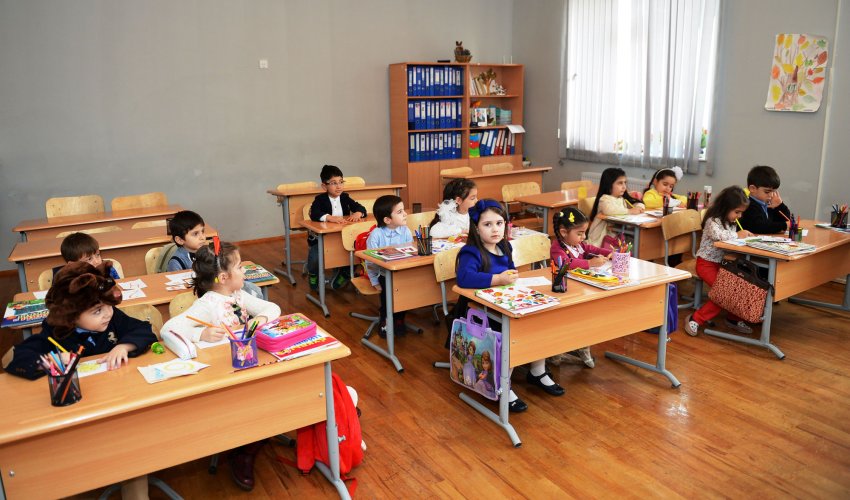 Обнародованы праздничные дни для школьников Обнародованы праздничные дни для школьников