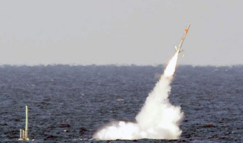 ABŞ Suriyaya raket zərbələri endirib - VİDEO