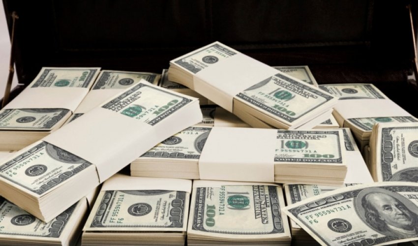 Prezidentdən mühüm qərar: Dollar ucuzlaşır