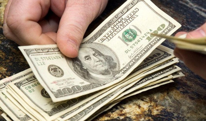 Dünya prezidentlərinin aylıq əmək haqqları açıqlandı