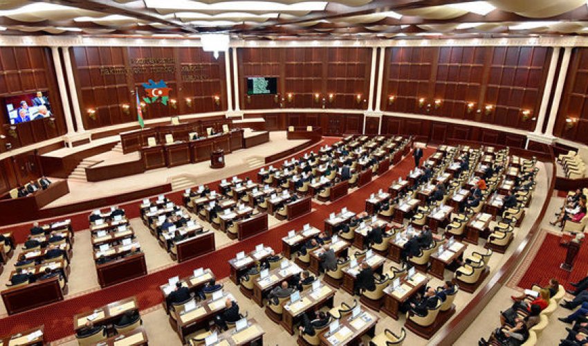 Karateçi, güləşçi, kikboksçu, cüdoçu, samboçu deputatlarımız