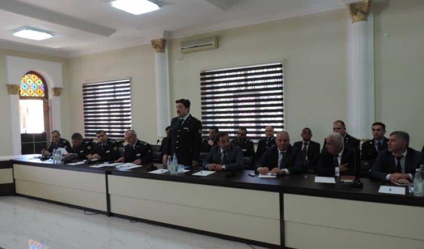 Xaçmaz Gömrük İdarəsinin rəhbərliyi sahibkarlarla görüşüb