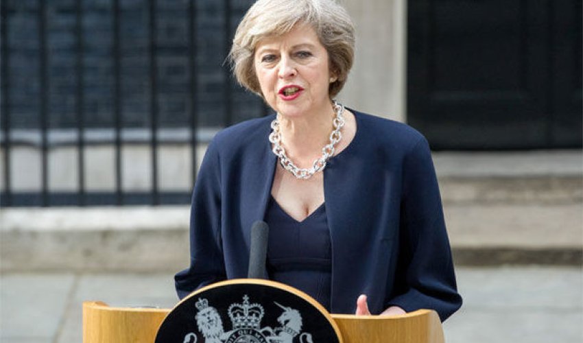 Böyük Britaniyanın baş naziri Çeçenistandakı geylərə yardım vəd edib