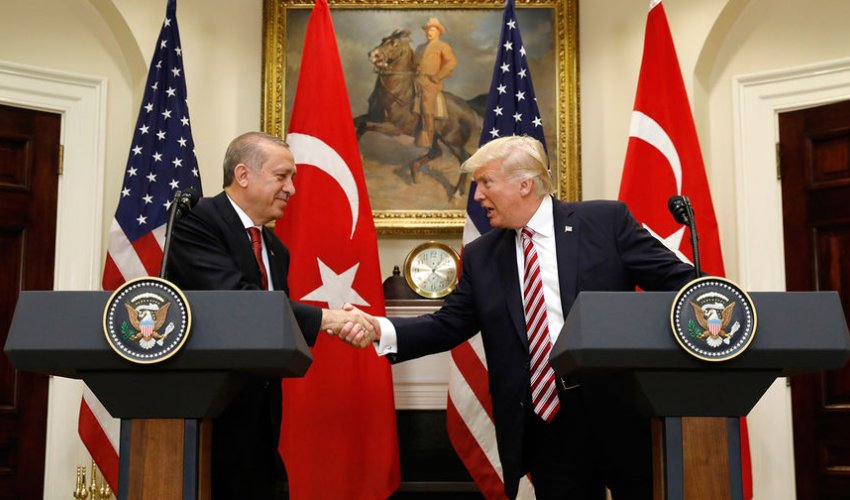 Охранники Эрдогана подрались с протестующими в Вашингтоне - ВИДЕО