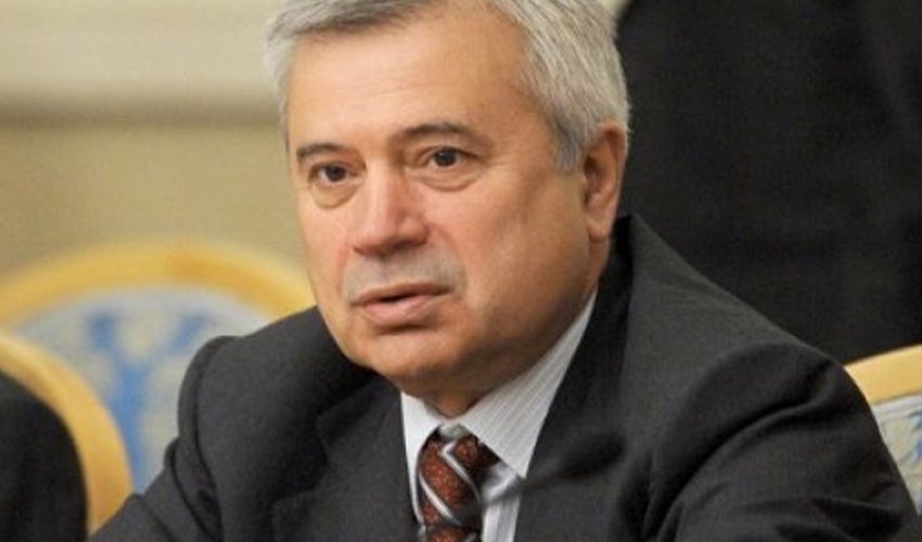 Vahid Ələkbərova ciddi zərbə: küllü miqdarda pul itirildi