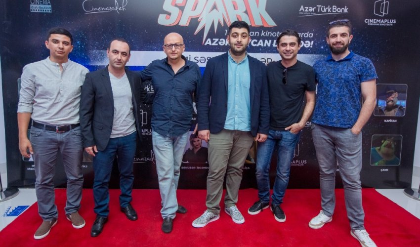 “CinemaPlus Ganjlik Mall” kinoteatrında “Spark”-ın təqdimatı