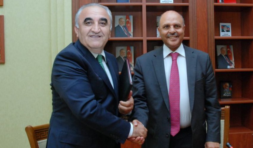 Fransanın Valenciennes Universitetinin prezidenti UNEC-də olub