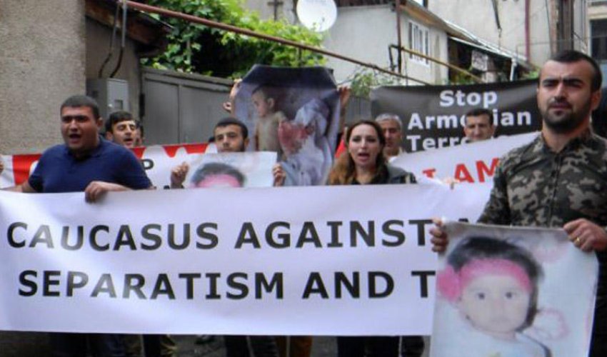 Ermənistan səfirliyi qarşısında etiraz aksiyası Ermənistan səfirliyi qarşısında etiraz aksiyası