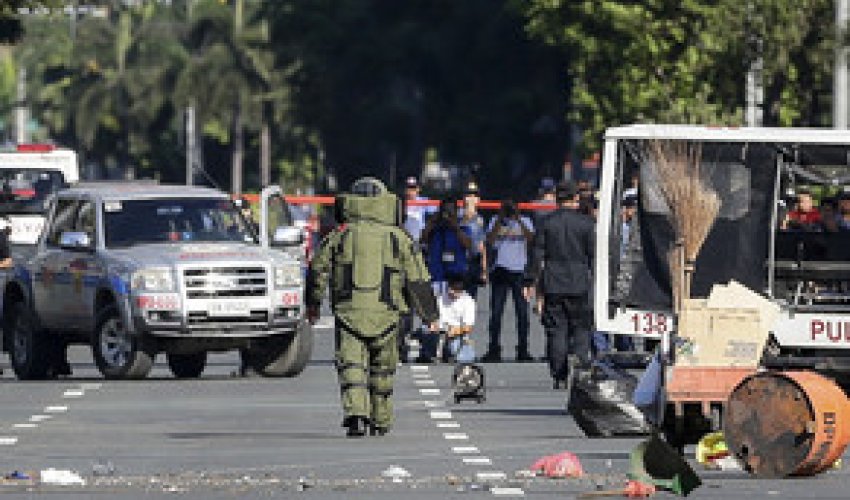 Filippin prezidentinin beş mühafizəçisi silahlılarla toqquşmada xəsarət alıb