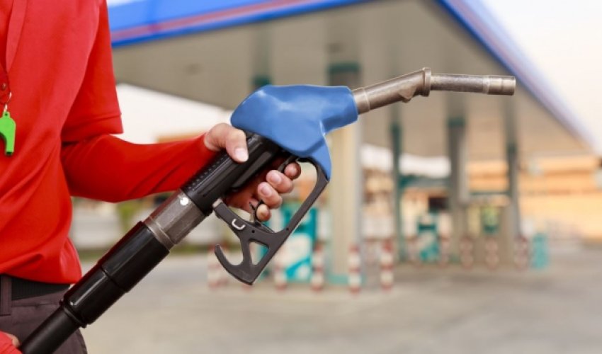 Bakıda kütləvi benzin problemi: maşınlar servisdə qalıb - FOTOLAR