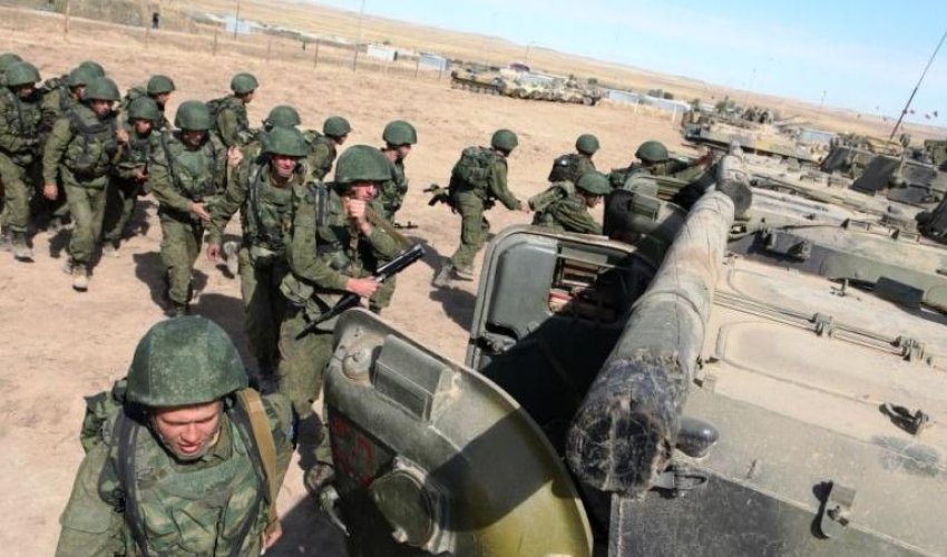 Rusiya zərbə briqadalarını sərhəddə toplayır - MÜHARİBƏ YAXINLAŞIR