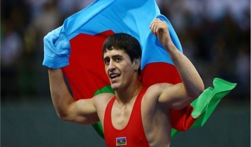 Расул Чунаев удерживает лидерство