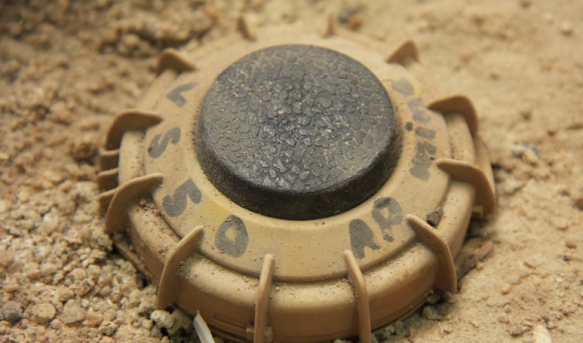 Azərbaycanlı minaya düşərək ölüb