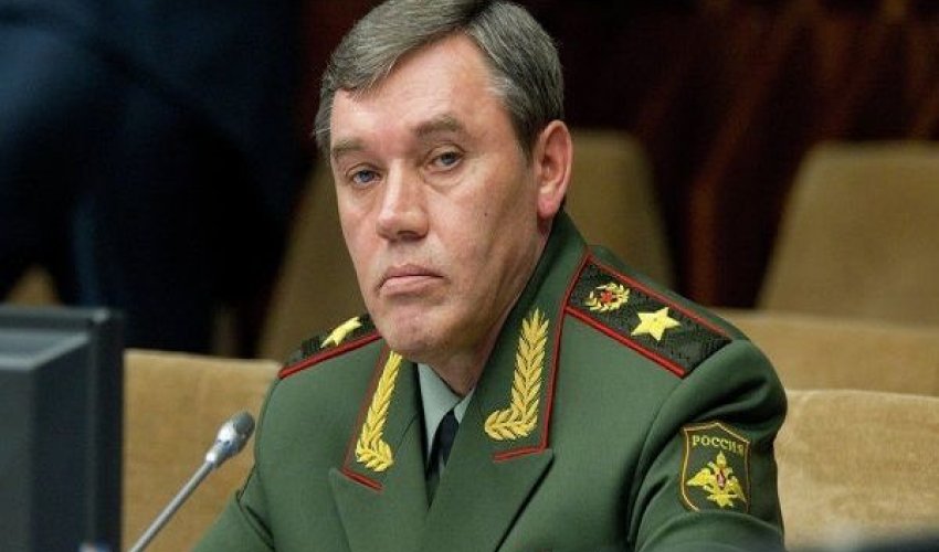 Rusiya Silahlı Qüvvələrinin Baş Qərargah rəisi Bakıya gəldi
