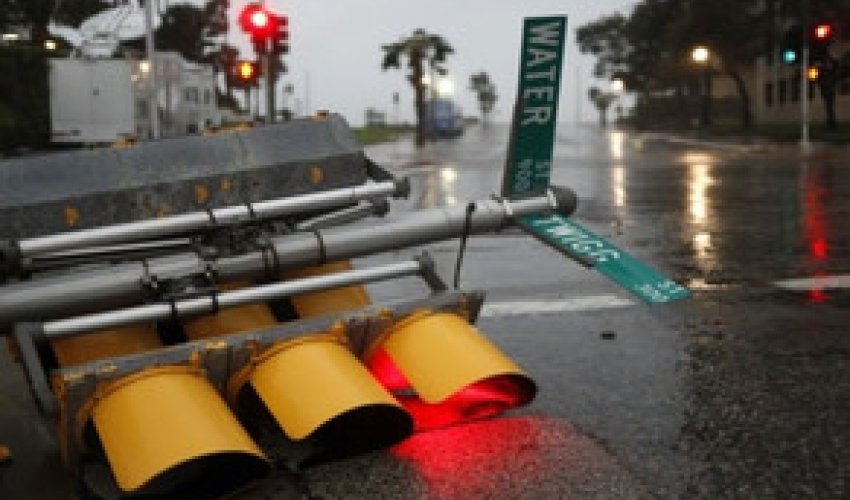 ABŞ-ın keçmiş prezidentləri qasırğalardan zərər çəkənlərə yardım fondu yaradıblar