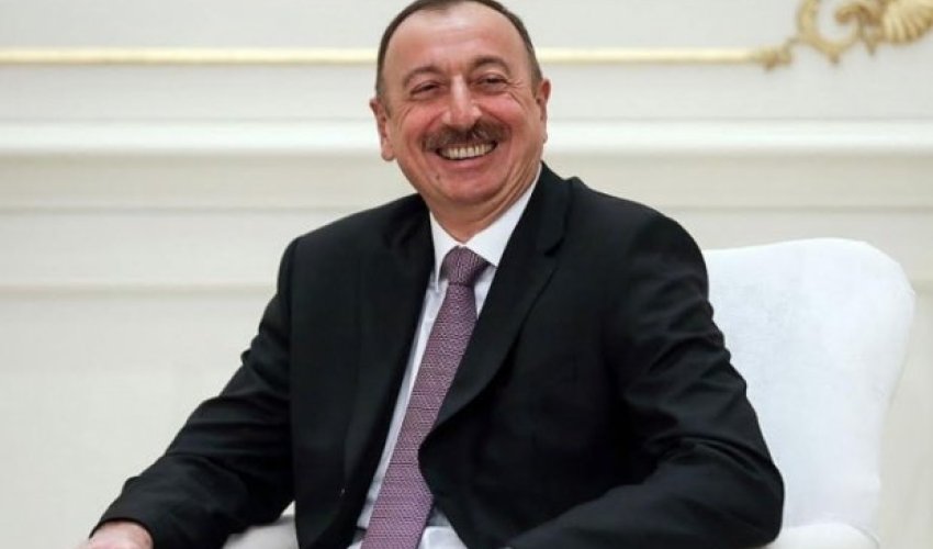 İlham Əliyev idmançıları mükafatlandırdı