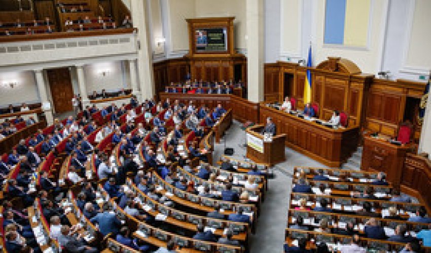 Ukrayna parlamentində Donbasın reinteqrasiyası ilə bağlı sənəd qəbul olunub