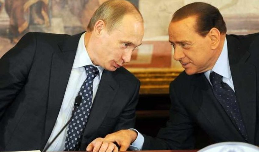 Berluskonidən Putinə qəribə ad günü hədiyyəsi