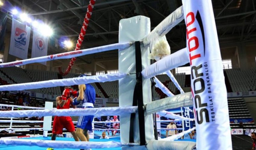 Boksçumuz erməniyə rəqib oldu