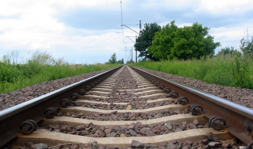 “Bakı-Tbilisi-Qars”ın ilk qatarları yola salındı