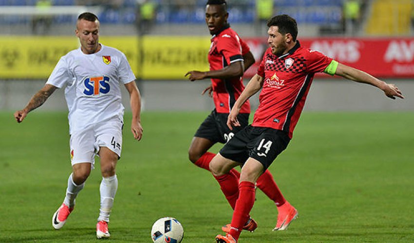 Cavid Hüseynov cəzalandırıldı