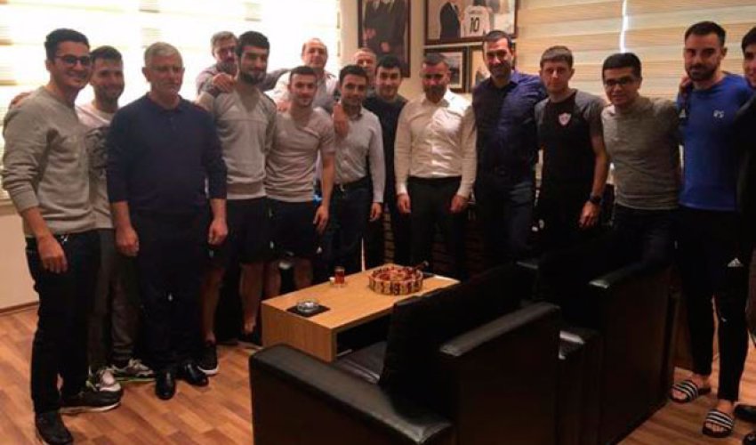 “Qarabağ” Qurban Qurbanovu belə təbrik etdi - FOTO