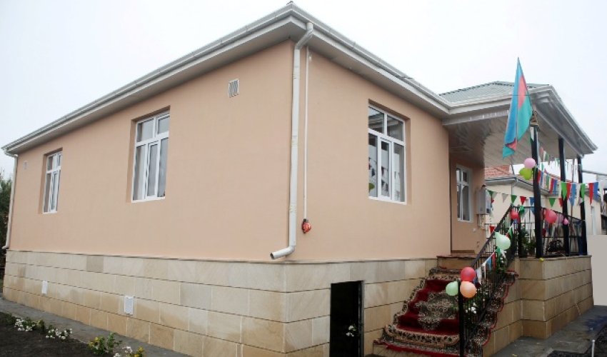 Milli Qəhrəmanın ailəsinə ev verildi  