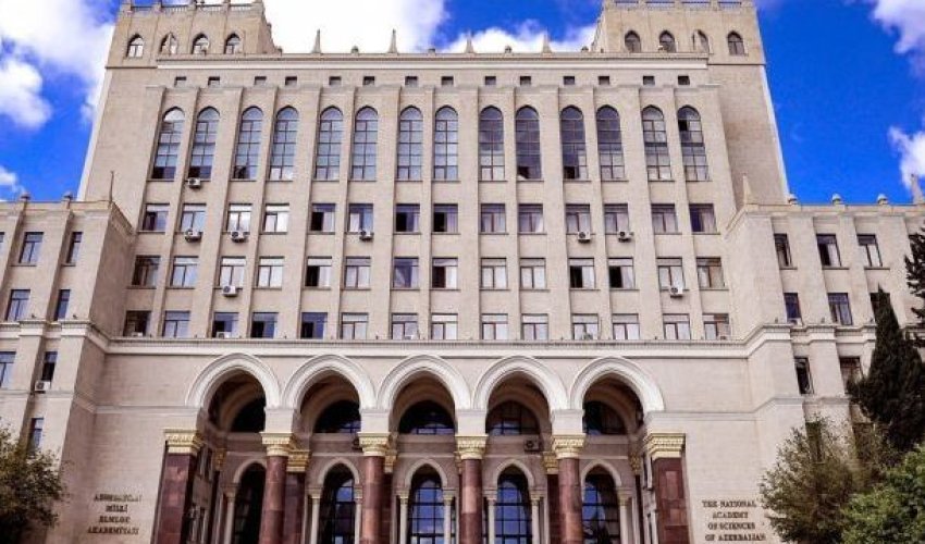 Yeni lüğətdə maraqlı yeniliklər