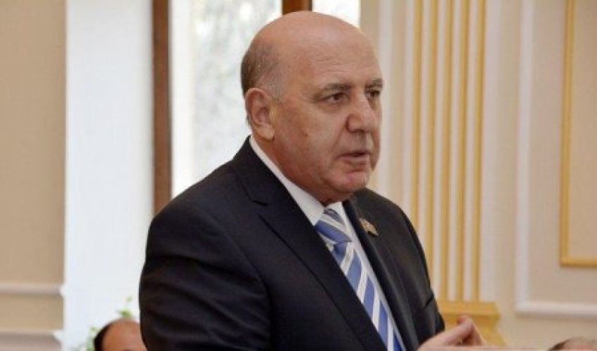 Əhliman Əmiraslanov “Şərəf”ordeni ilə təltif edilib