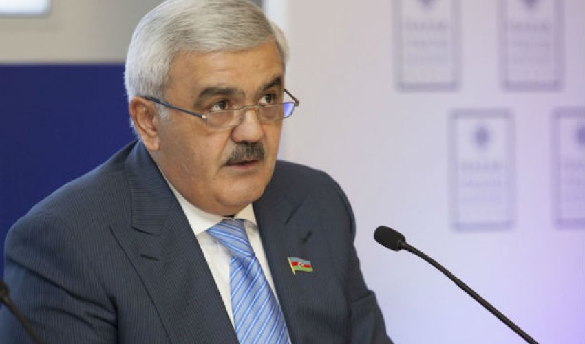 “SOCAR-ın missiyası neft və qaz çıxarmaqla bitmir” - Rövnəq Abdullayev