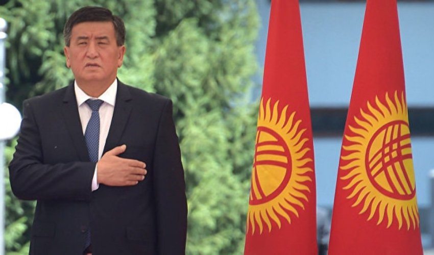 Qırğızıstanın yeni prezidenti and içdi