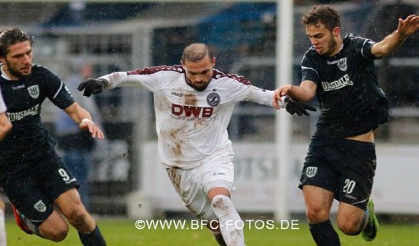 Azərbaycanlı futbolçu Almaniyada bombardir oldu - 15 qol