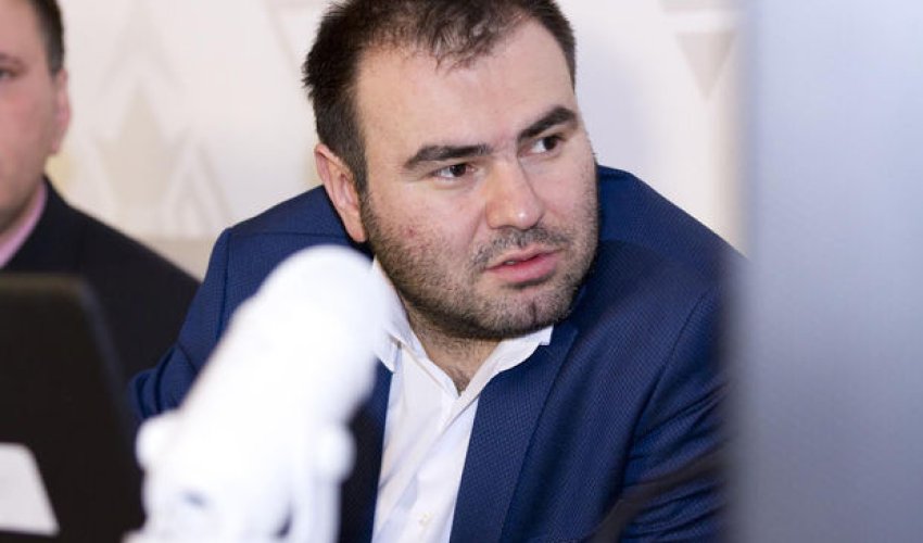 Şahmatçımızdan tarixi nəticə