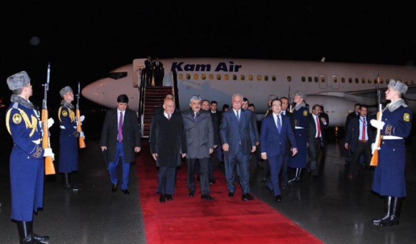 Əfqanıstan prezidenti Bakıdadır