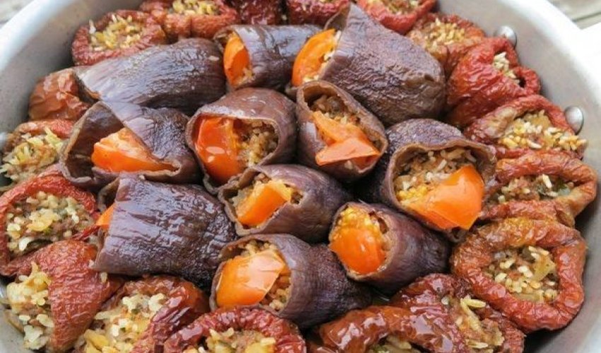 Azərbaycanda 356 növ dolma var