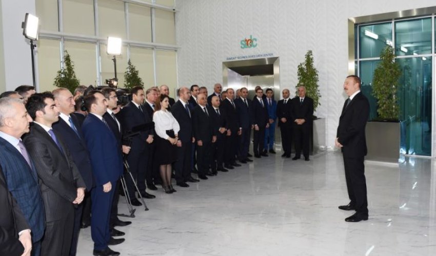 İlham Əliyev: “Valyuta ehtiyatlarımız artır”