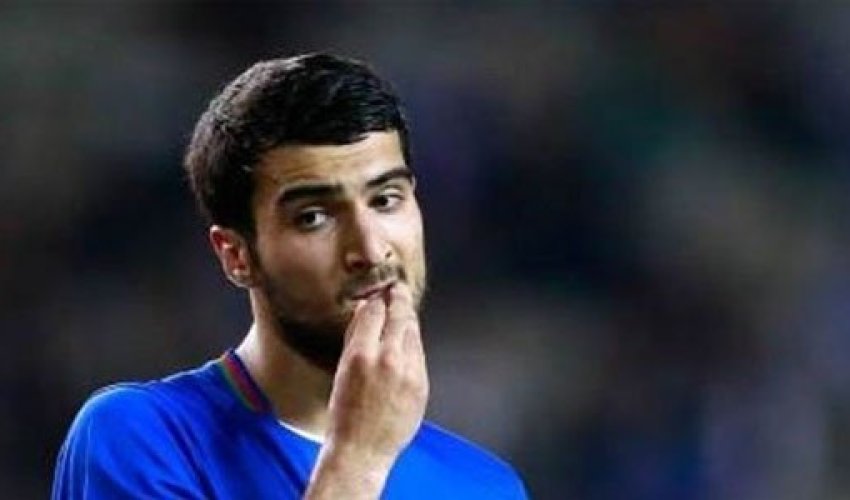 Mahir Mədətov “Beşiktaş”la müqavilə imzaladı