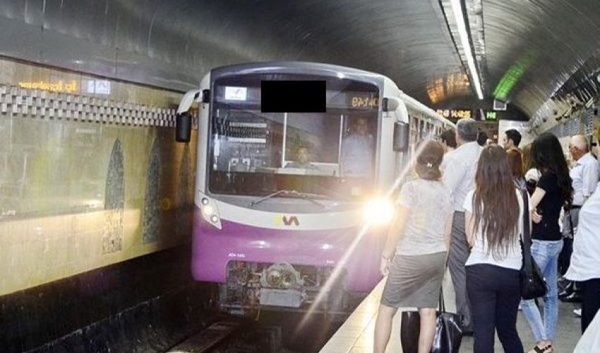Bakı metrosunda OLAY Bakı metrosunda OLAY