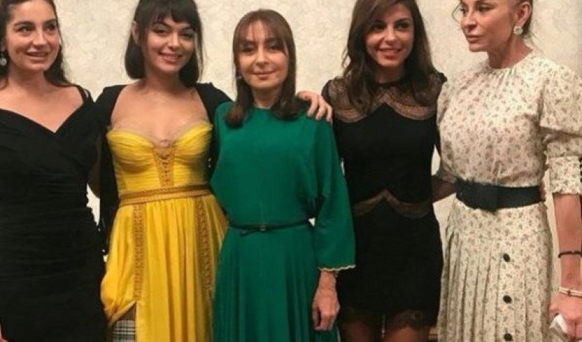 Mehriban Əliyeva ilə ailə üzvlərinin yeni - FOTOLARI