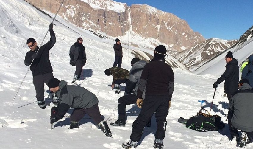 Alpinistlərin axtarışları ilə bağlı son yenilik - VIDEO Alpinistlərin axtarışları ilə bağlı son yenilik - VIDEO