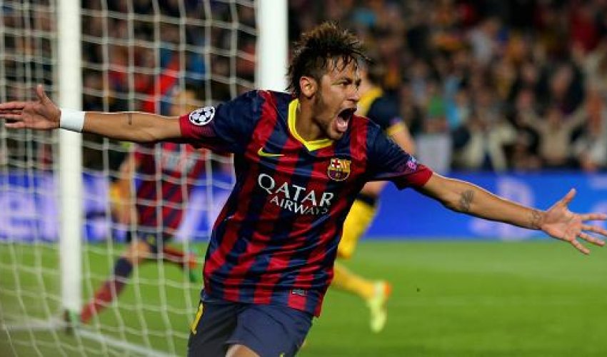 “Real” dünyanın ən bahalı futbolçusunu almaq istəyir