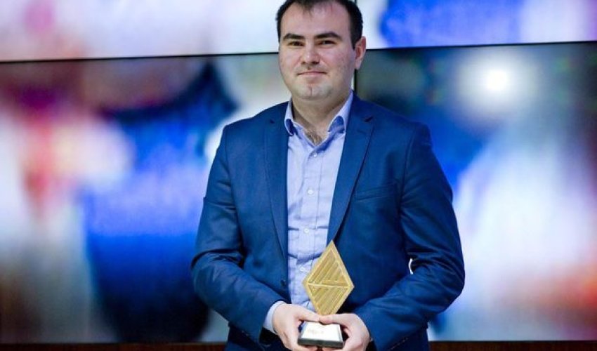 Şəhriyar Məmmədyarov superturnirdə lider oldu
