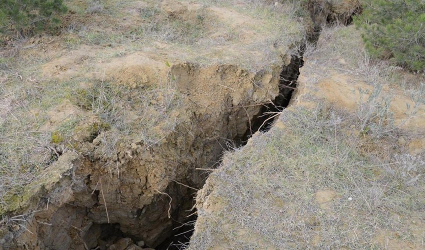 Bakıda hansı ərazilərdə sürüşmə təhlükəsi var? Bakıda hansı ərazilərdə sürüşmə təhlükəsi var?